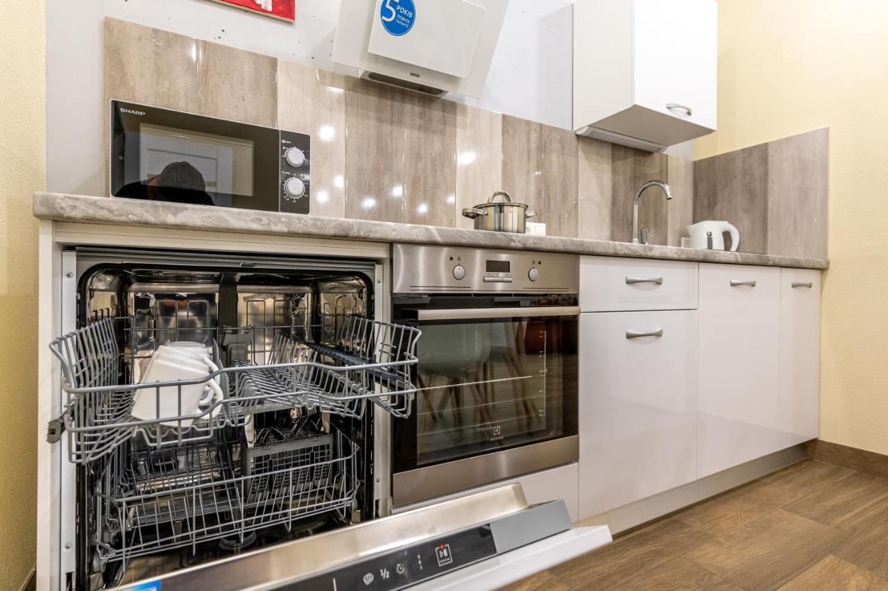 Gagarin Plaza 63 Apartment Odessa Ngoại thất bức ảnh